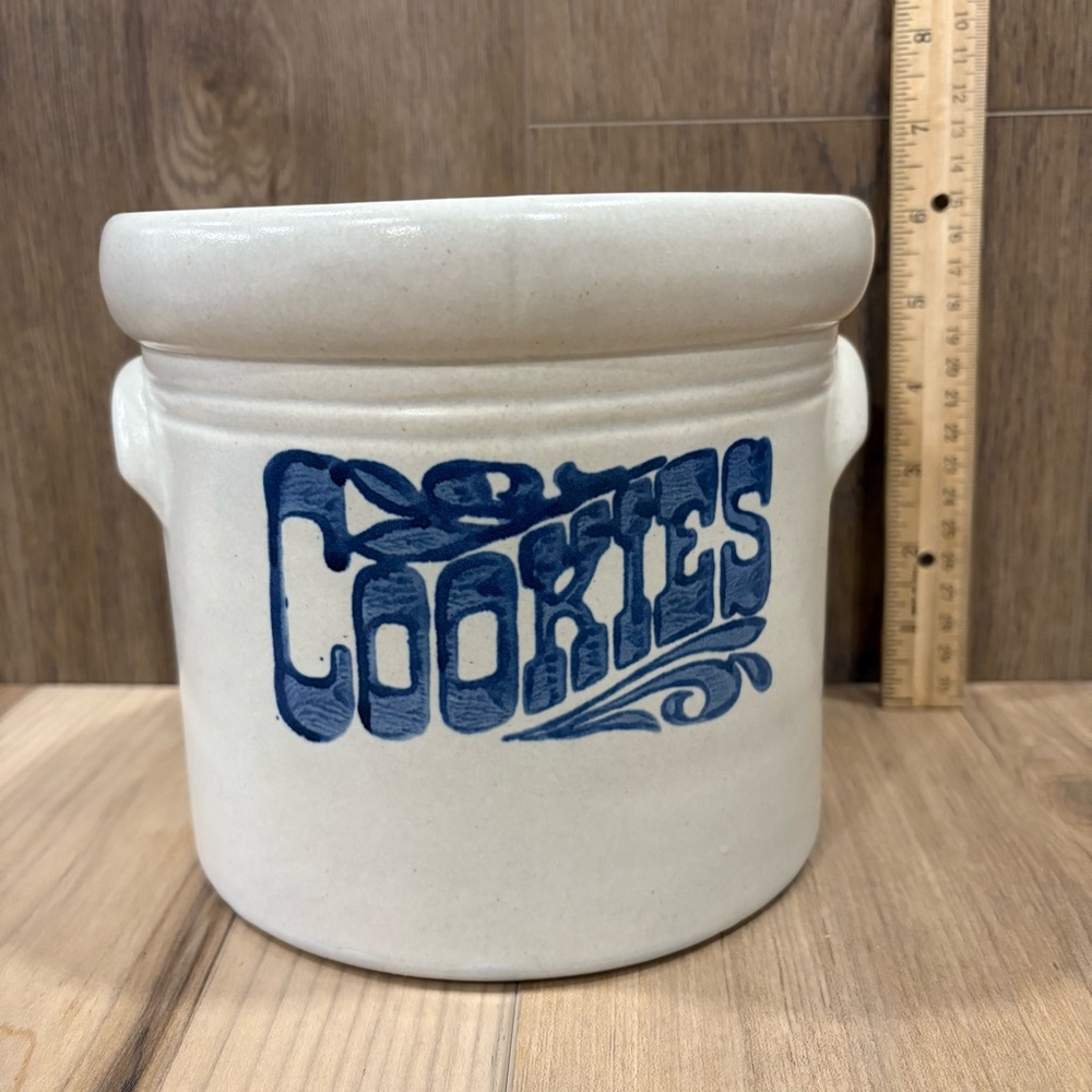 VNTG PFALTZGRAFF Yorktowne Cookie Jar Crock No Lid 8” Blue Floral COOKIES 507Y